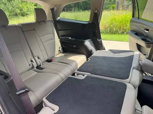 Used 2018 Honda Pilot EX-L image 18