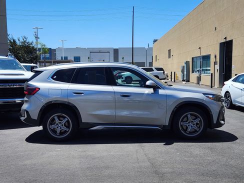 Used 2024 BMW X1 xDrive28i w/ Convenience Package AWD/4WD image 8