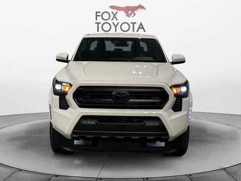 New 2026 Toyota Tacoma SR5 AWD/4WD image 8