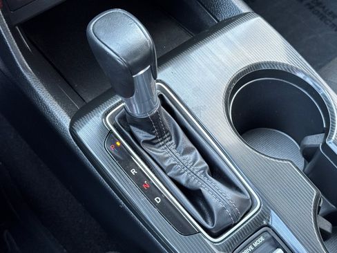 Used 2025 Honda Civic Sport image 18