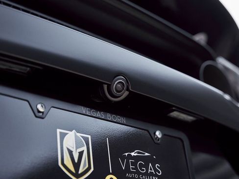 Used 2020 McLaren 720S Spider image 15