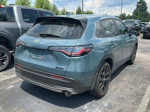 Used 2024 Honda HR-V Sport image 3
