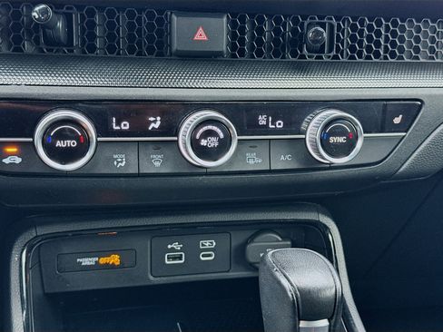 Used 2025 Honda CR-V Sport-L image 12