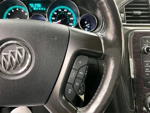 Used 2017 Buick Enclave Leather image 23
