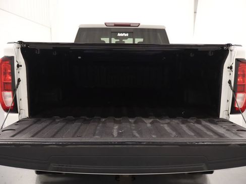 Used 2020 GMC Sierra 1500 Elevation w/ Elevation Value Package AWD/4WD image 19