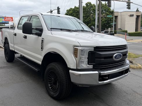 Used 2019 Ford F350 XL AWD/4WD image 4