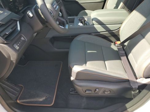 New 2026 GMC Acadia AT4 w/ Luxury Package AWD/4WD image 33