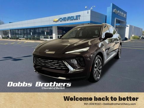 Used 2024 Buick Envision Preferred AWD/4WD image 3