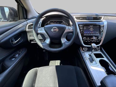 Used 2018 Nissan Murano SV FWD image 5