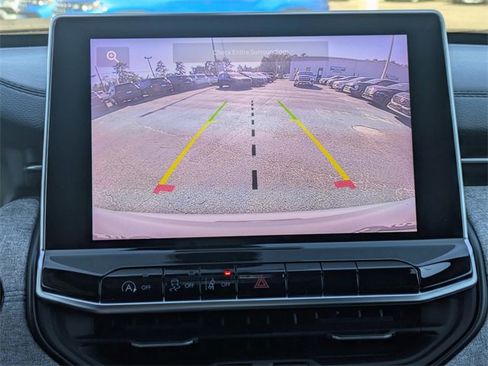 New 2024 Jeep Compass Sport image 18