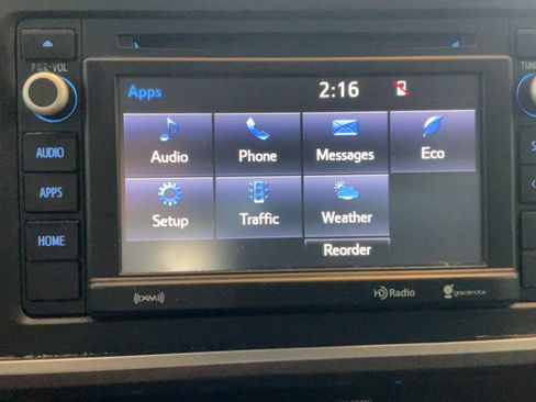 Used 2019 Toyota Tacoma SR5 AWD/4WD image 11
