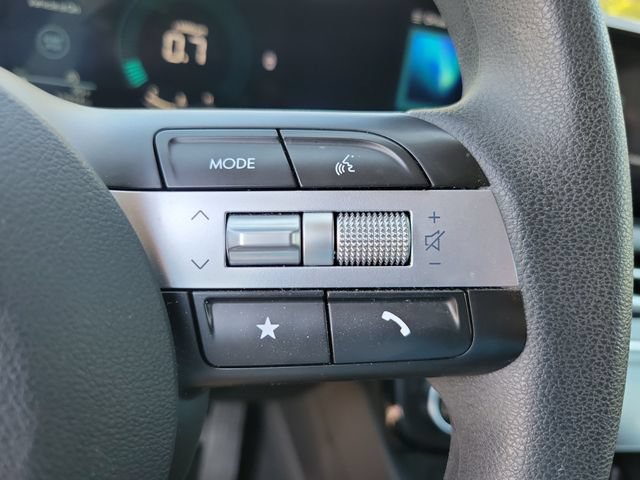 Used 2025 Hyundai Tucson SEL FWD image 30