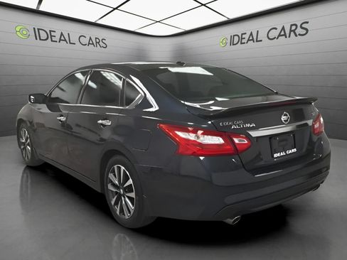 Used 2016 Nissan Altima 2.5 SV FWD image 7
