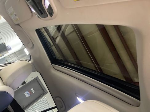 Certified 2025 Subaru Outback Limited image 22