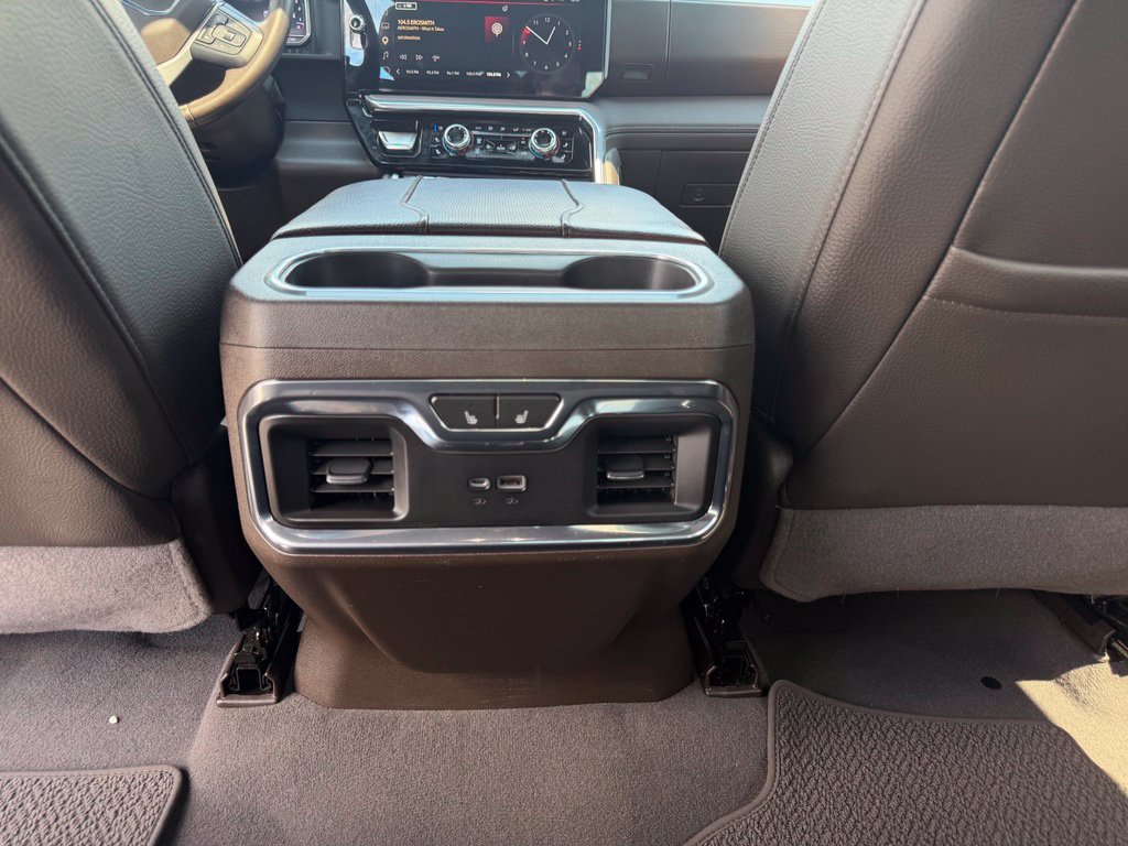 Used 2023 GMC Sierra 1500 Denali w/ Denali Carbonpro Edition AWD/4WD image 23