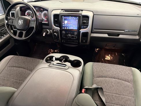 Used 2019 RAM 1500 Big Horn AWD/4WD image 12