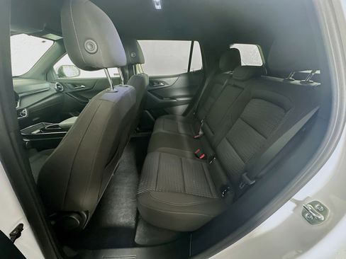 Used 2025 Chevrolet Equinox LT image 28