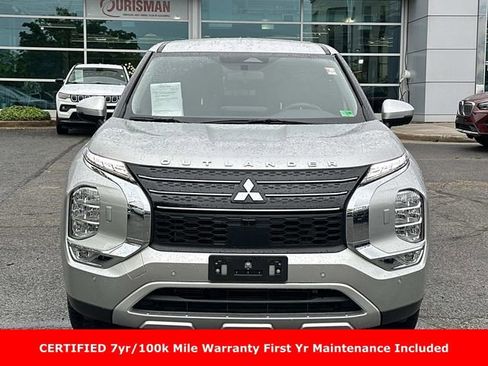 Used 2023 Mitsubishi Outlander SE AWD/4WD image 7