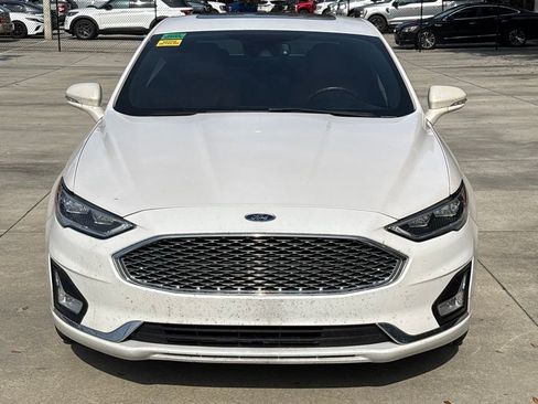 Used 2019 Ford Fusion Titanium image 11
