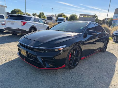 Used 2025 Hyundai Elantra N FWD image 1