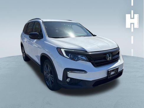 Used 2022 Honda Pilot Sport image 1