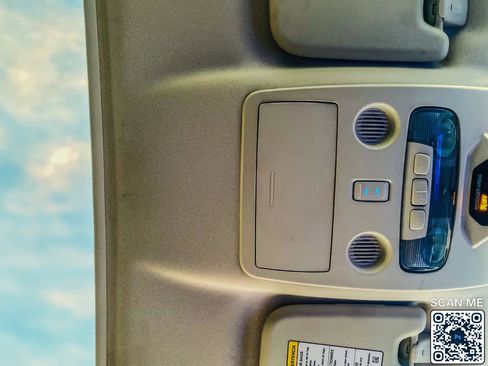 Used 2021 Ford EcoSport SE w/ SE Appearance Package image 26