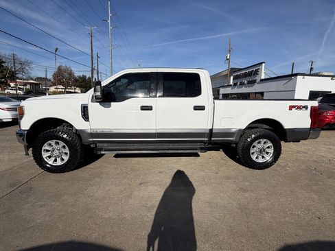 Used 2021 Ford F250 XLT w/ XLT Value Package image 3