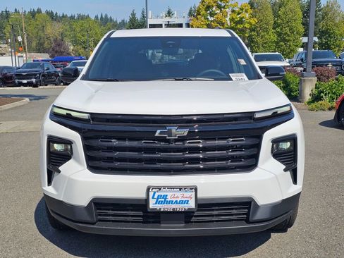 New 2026 Chevrolet Traverse LT w/ Midnight/Sport Edition image 2