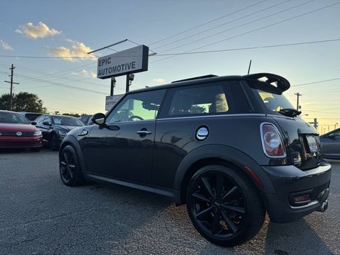 Used 2013 MINI Cooper S FWD image 8