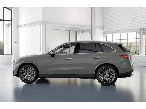 New 2026 Mercedes-Benz GLC 300 4MATIC image 34
