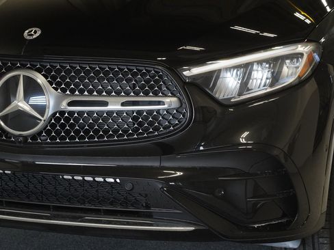 New 2026 Mercedes-Benz GLC 300 4MATIC image 8
