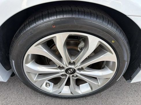 Used 2014 Hyundai Sonata Limited w/ Technology Package 06 FWD image 32