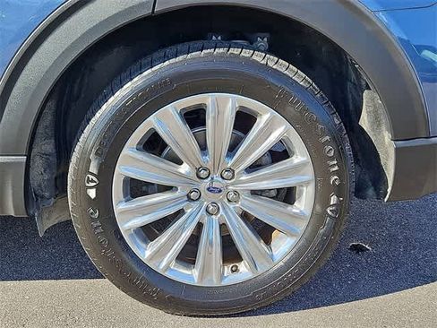 Used 2020 Ford Explorer Limited w/ Class III Trailer Tow Package image 39