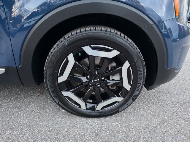 Certified 2024 Kia Telluride S w/ S Sunroof Package AWD/4WD image 12