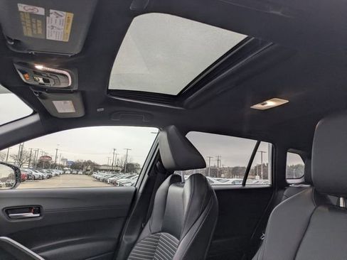 Certified 2023 Toyota Corolla Cross XSE image 27