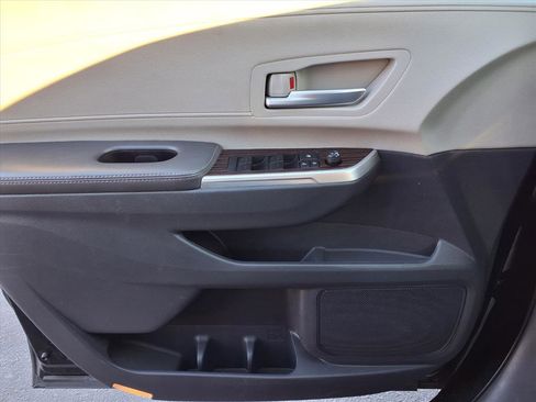 Certified 2024 Toyota Sienna XLE image 21