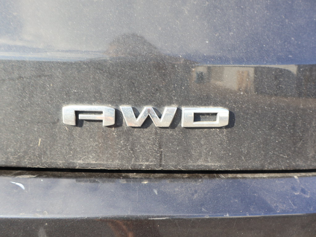 Used 2020 GMC Acadia Denali AWD/4WD image 12