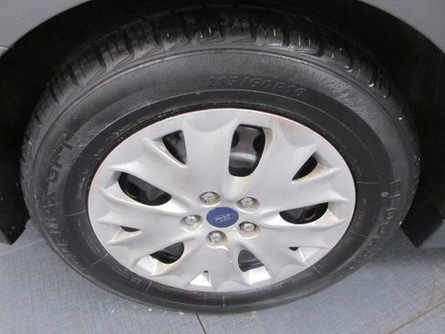 Used 2014 Ford Fusion S FWD image 16