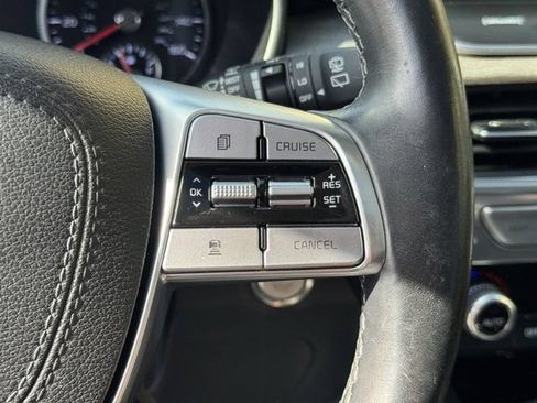 Certified 2022 Kia Telluride SX w/ Nightfall Edition Package AWD/4WD image 33
