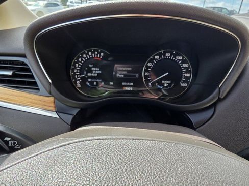 Used 2015 Lincoln MKC FWD w/ Equipment Group 101A Select image 31