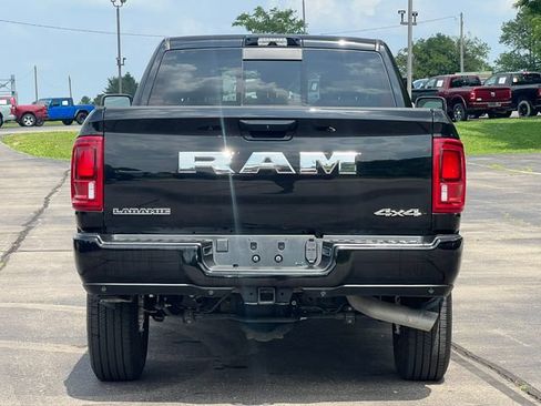 Used 2025 RAM 2500 Laramie AWD/4WD image 50
