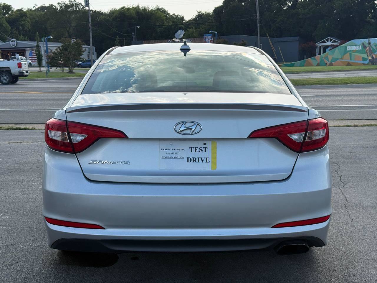 Used 2017 Hyundai Sonata SE FWD image 9
