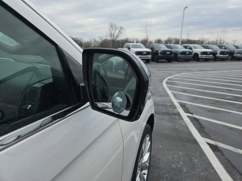 Used 2018 Ford Expedition Platinum image 6