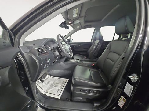 Used 2023 Honda Ridgeline RTL image 9