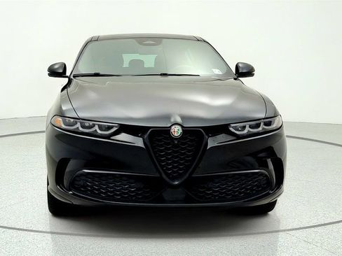 Used 2024 Alfa Romeo Tonale Veloce AWD/4WD image 2