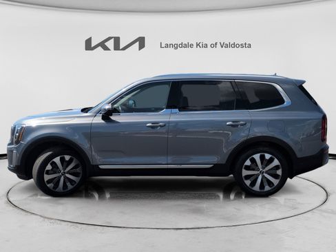 Used 2021 Kia Telluride EX w/ EX Premium Package FWD image 10