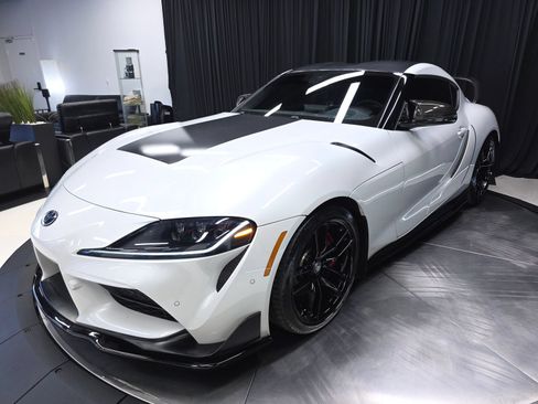 Used 2020 Toyota Supra Premium w/ Driver Assist Package RWD image 10