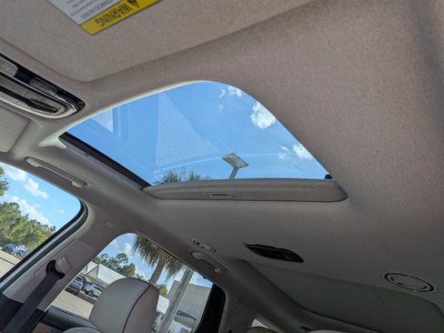 Used 2021 Hyundai Palisade Limited AWD/4WD image 24