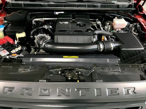 Certified 2022 Nissan Frontier PRO-4X w/ Pro-4X Premium Package image 9