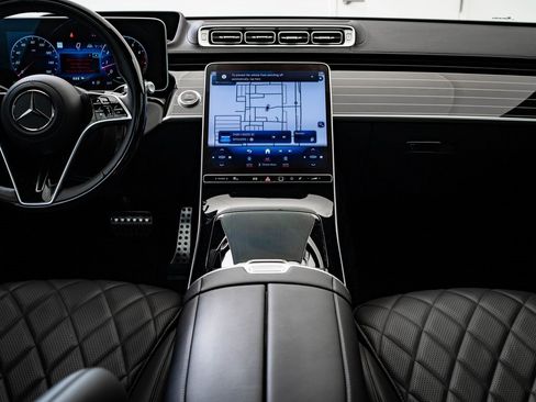 Certified 2024 Mercedes-Benz S 580 4MATIC Sedan image 33